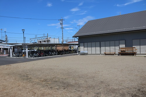 岐南駅前広場