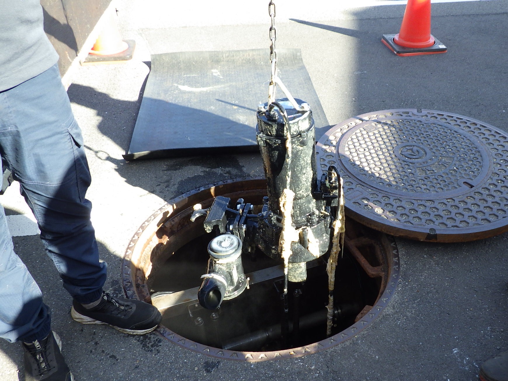 ポンプに絡まった異物